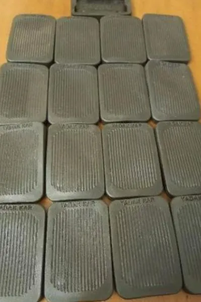 لاستیک پدال کلاچ ترمز وانت پیکان(2)عددی اورجینال