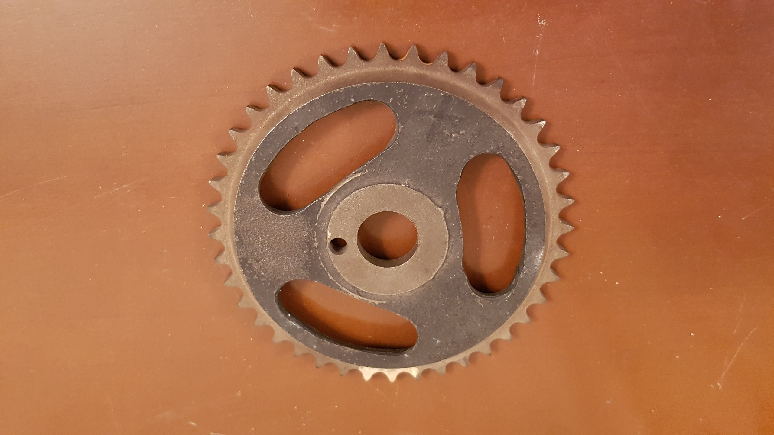 دنده میل سوپاپ اصلی وانت پیکان آونجر تالبوت