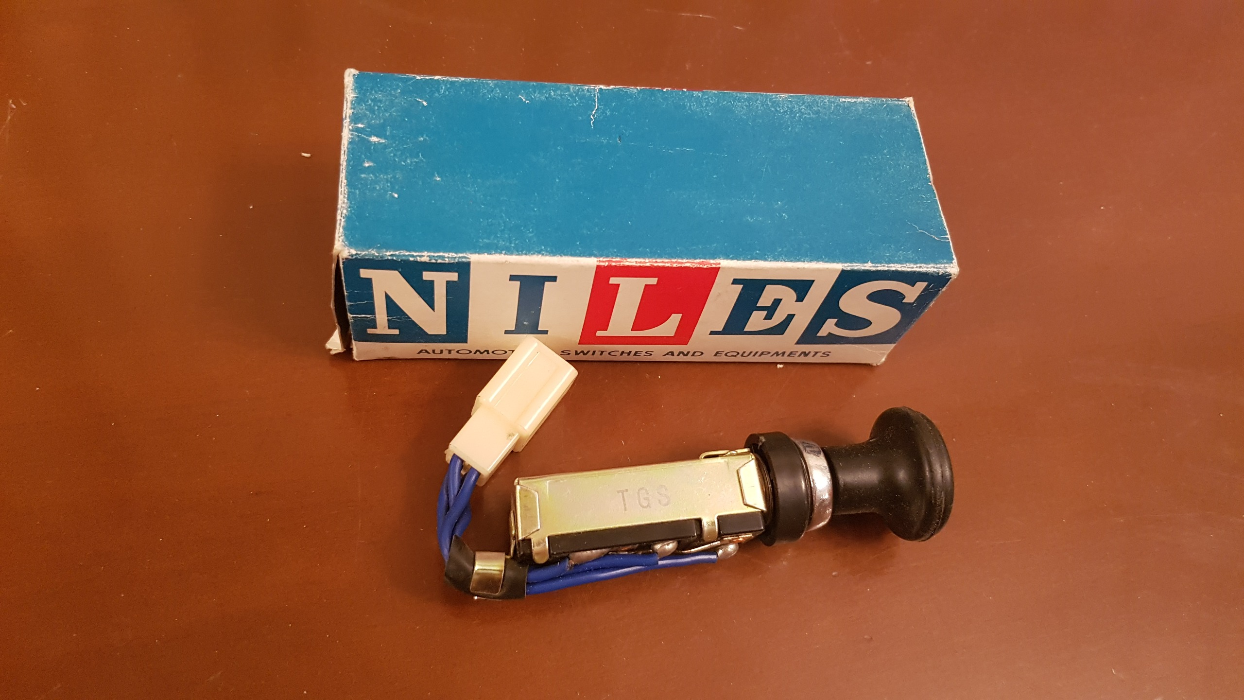 کلید برف پاکن آب پاش سرخود نیسان قدیم اصلی ژاپن