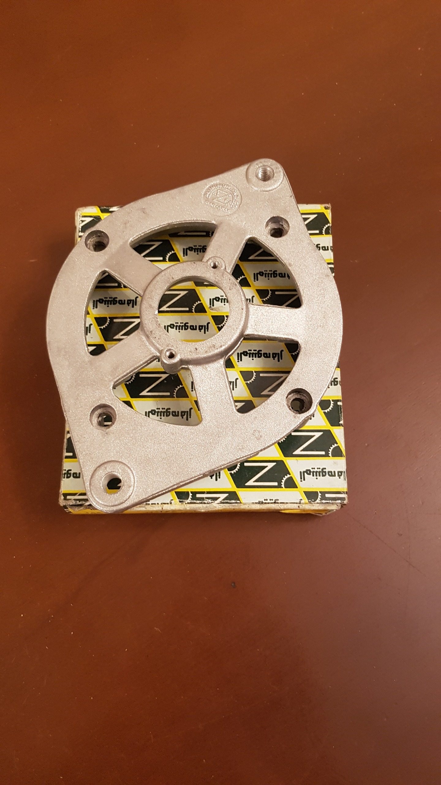 درب دینام نیسان و پیکان آلمانی