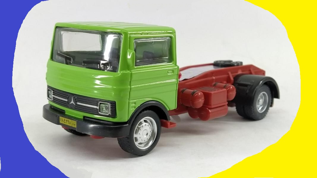 ماکت فلزی کامیون بنز خاور 608 _موزیکال ،چراغدار