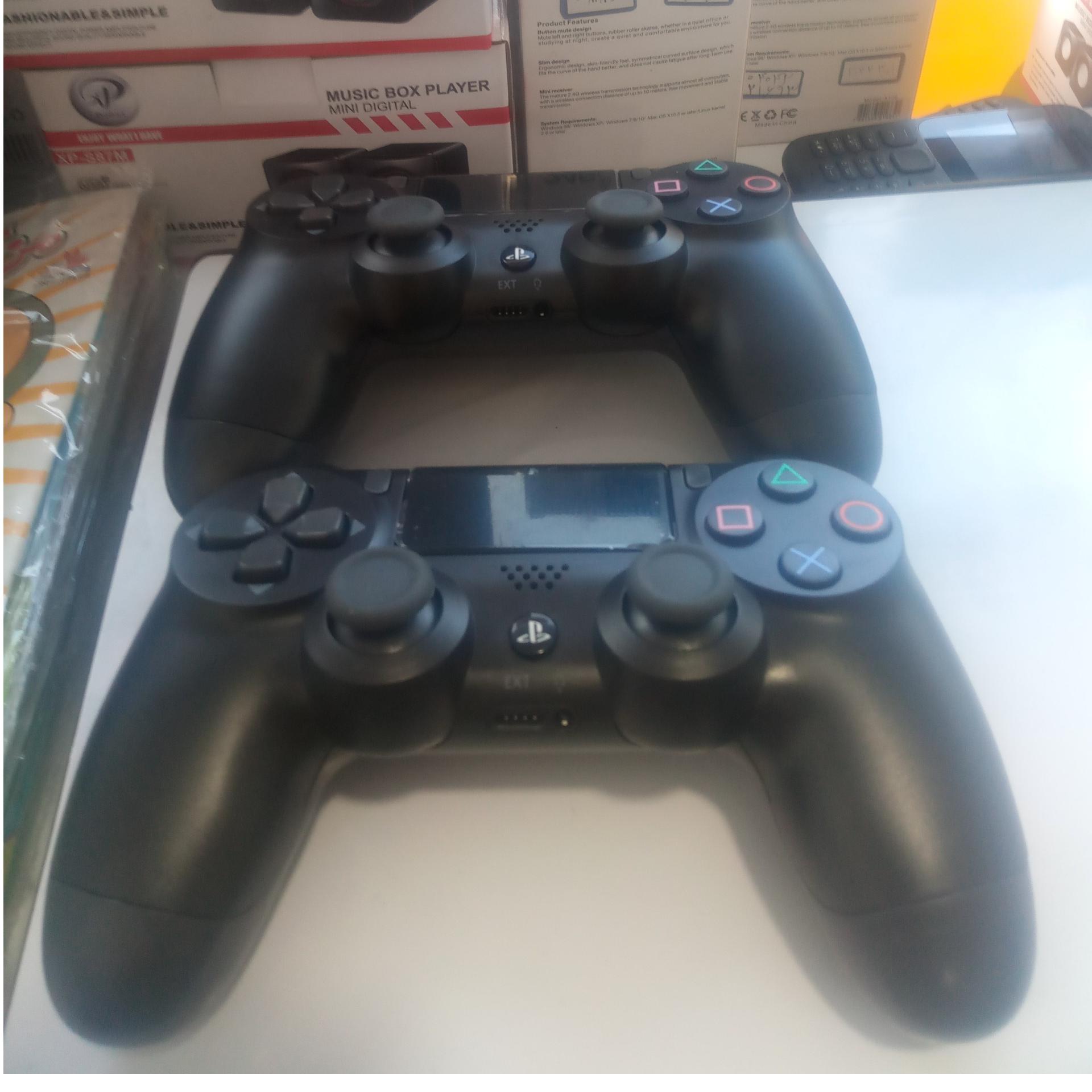 جفت دسته بازی ps4 نو بار فروشگاه هست و نو