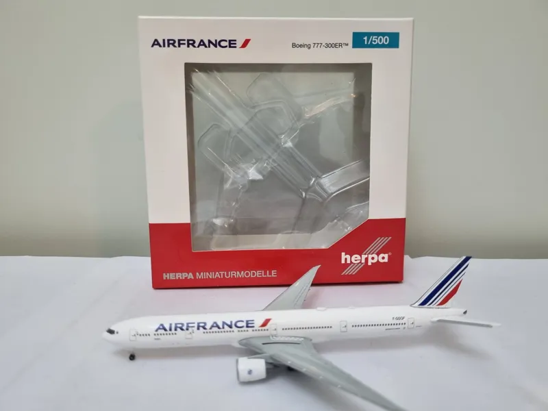 ماکت هواپیما بوئینگ 777 Air France مقیاس 1 500