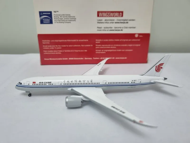 ماکت هواپیما بوئینگ 9-787 Air China