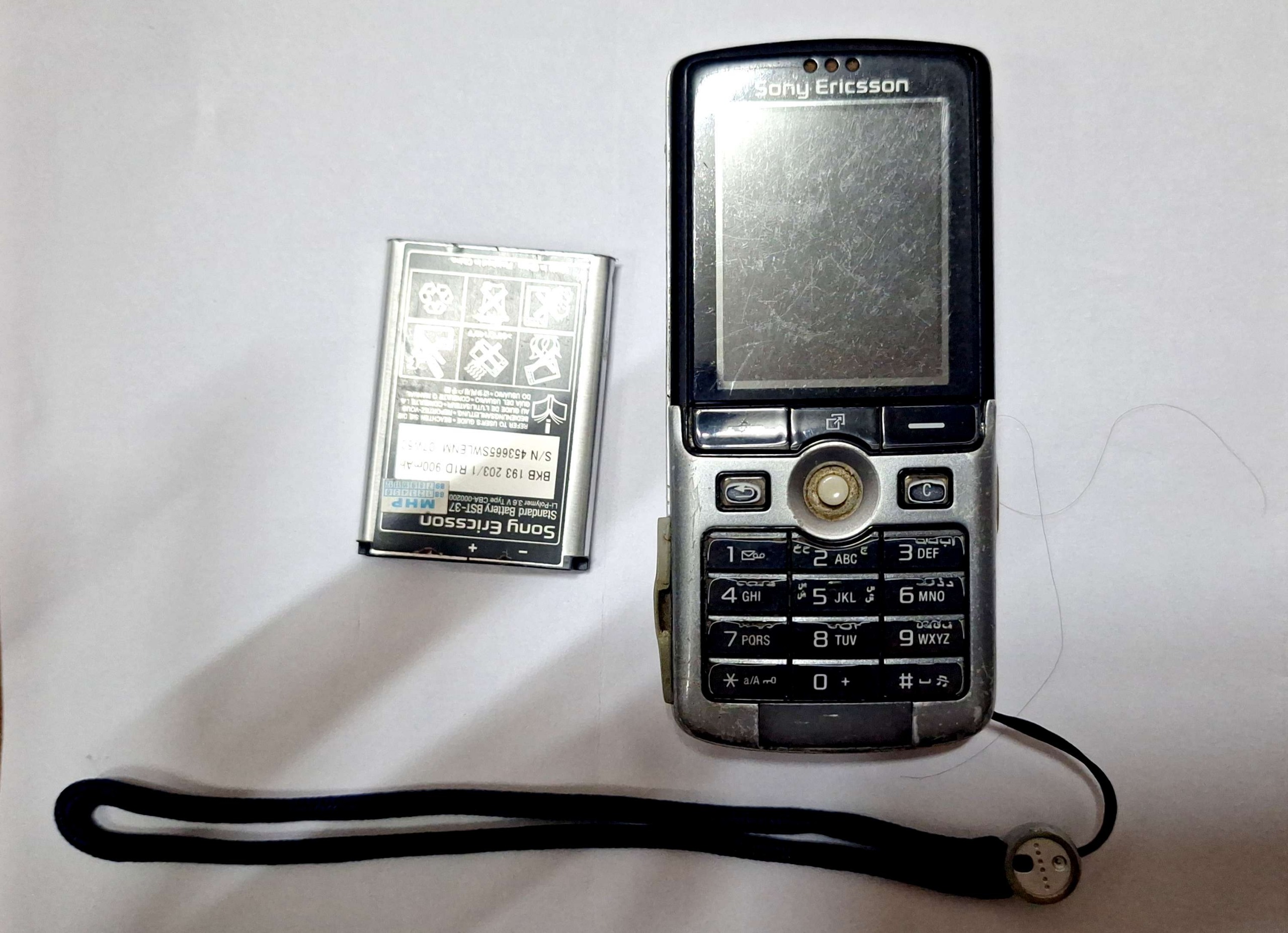 گوشی موبایل سونی اریکسون مدل K750