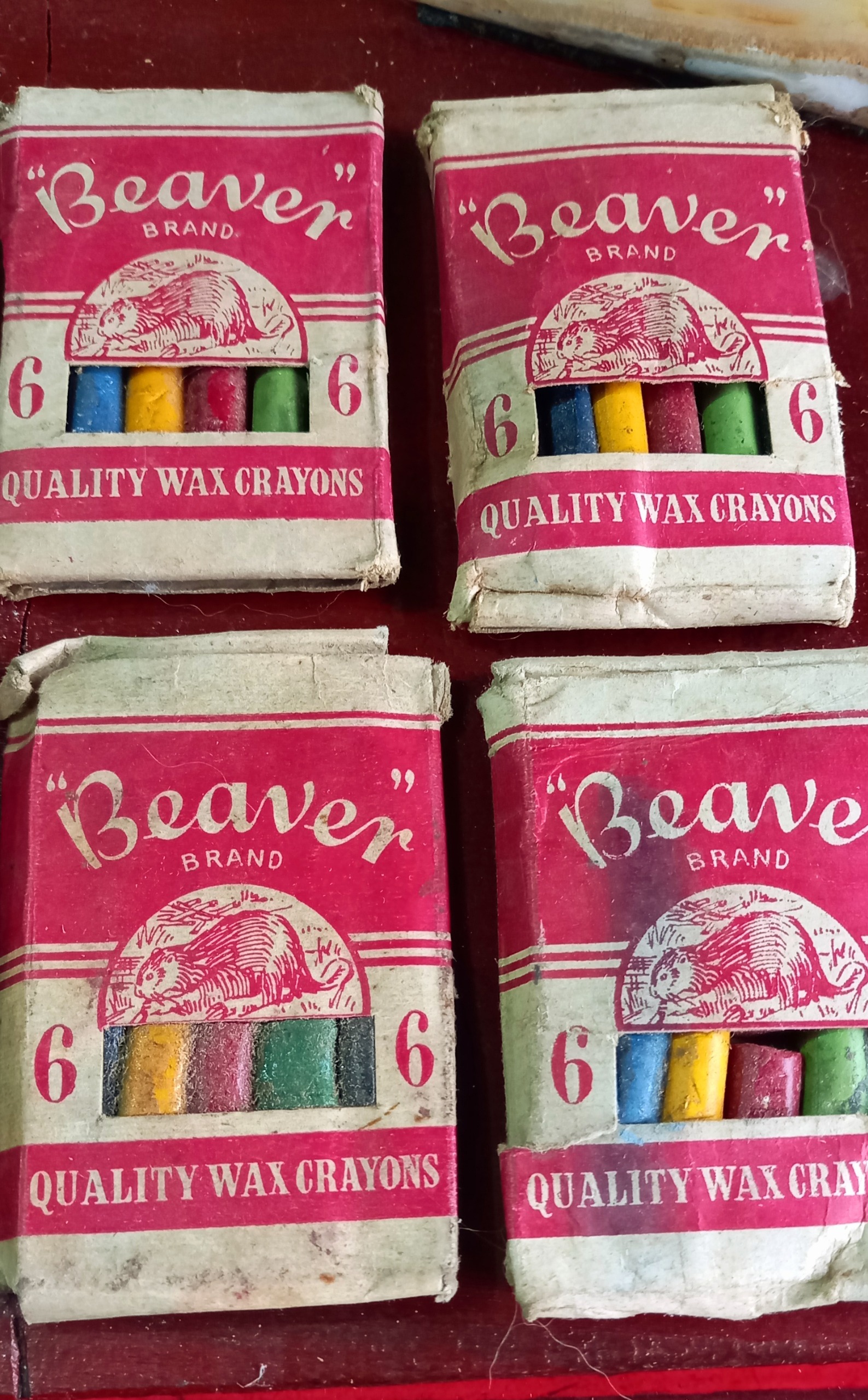 1عددمداد شمعی دهه (50)مارک beaver (نایاب)