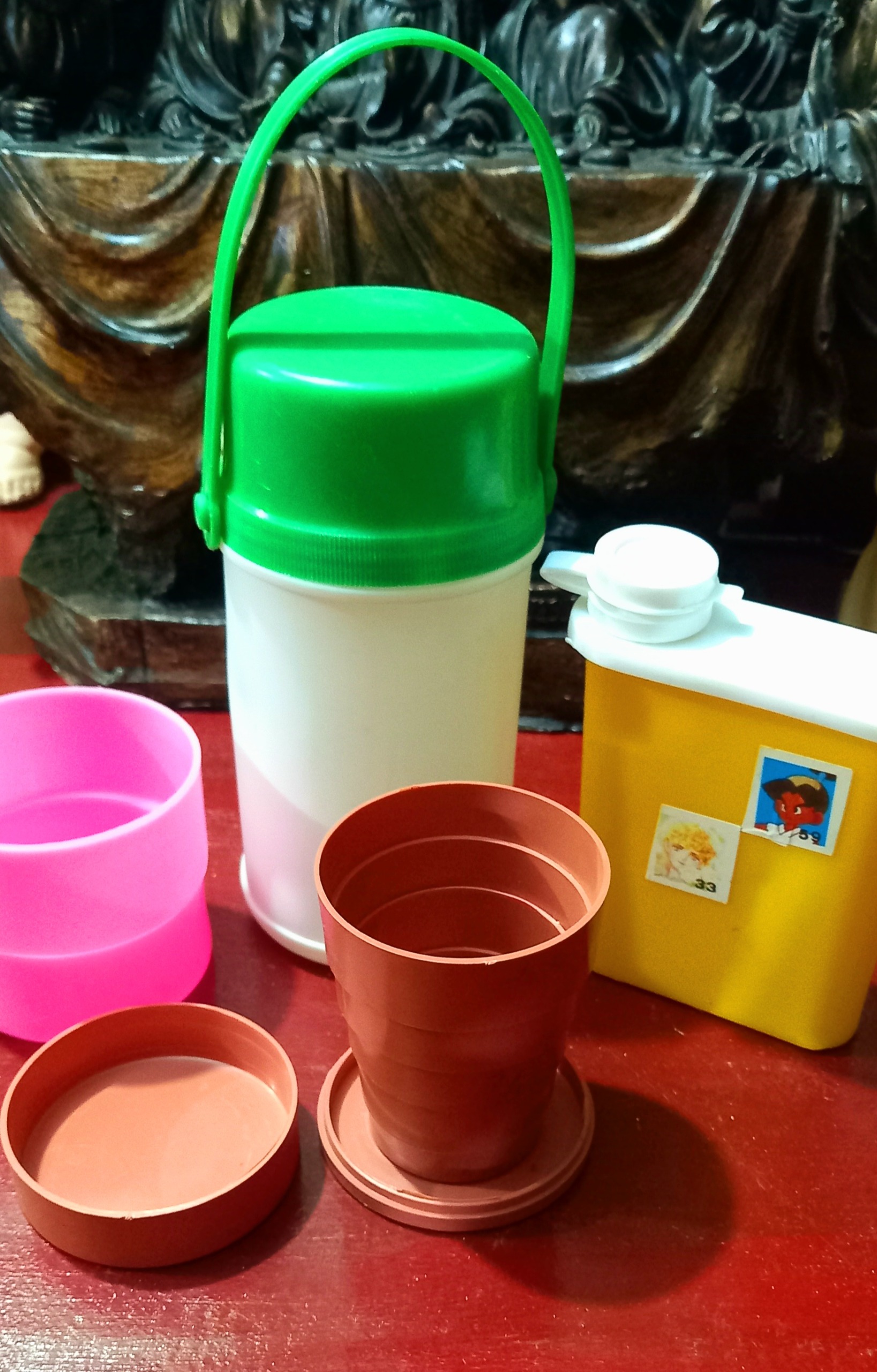 ست قمقمه و لیوان قدیمی(دهه 60)