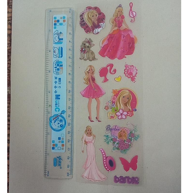 برچسب شیشه یا بیرنگ باربی دیزنی برابر تصاویر