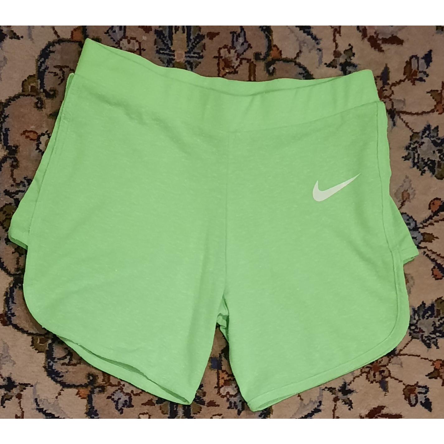 شلوارک ورزشی زنانه