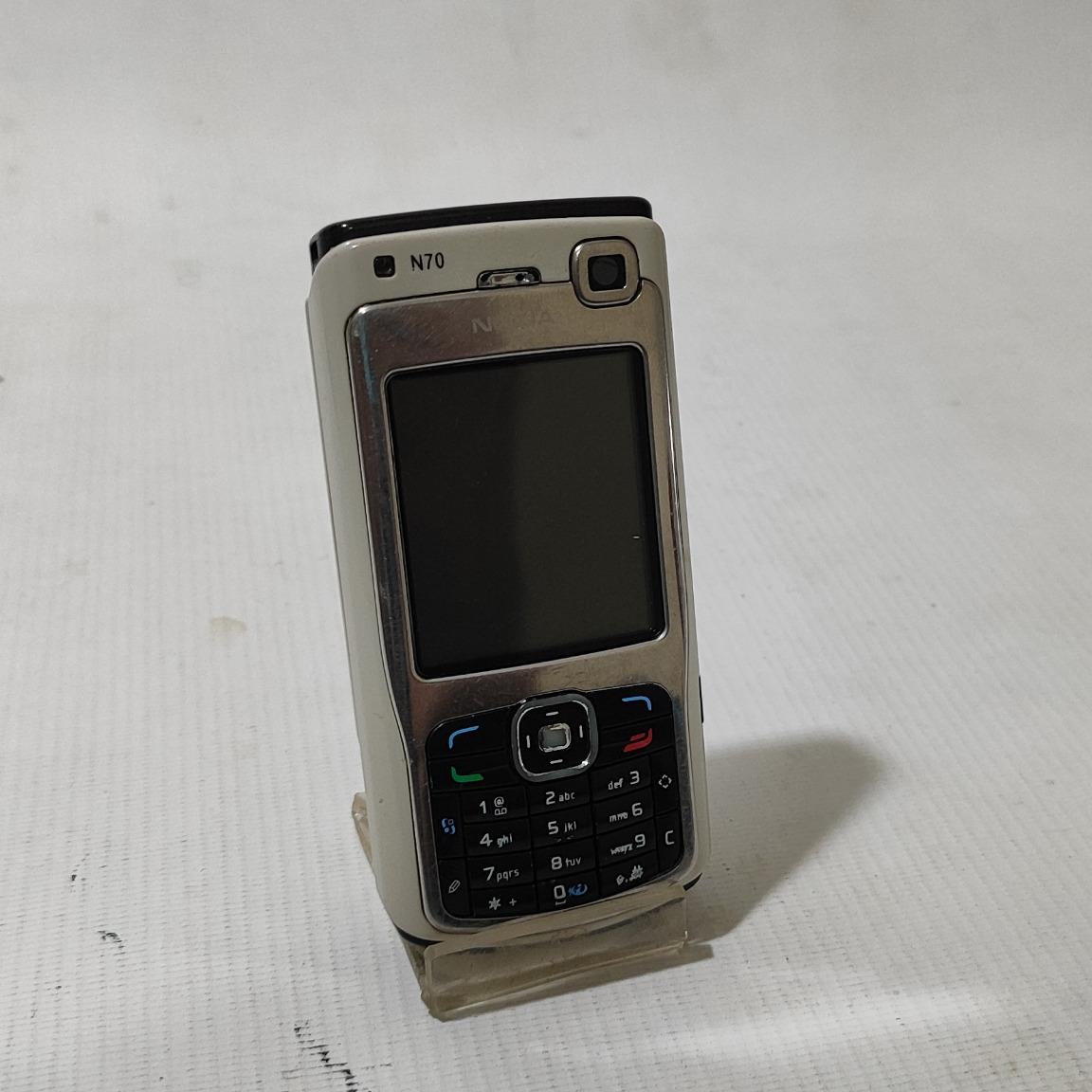 گوشی موبایل نوکیا N70