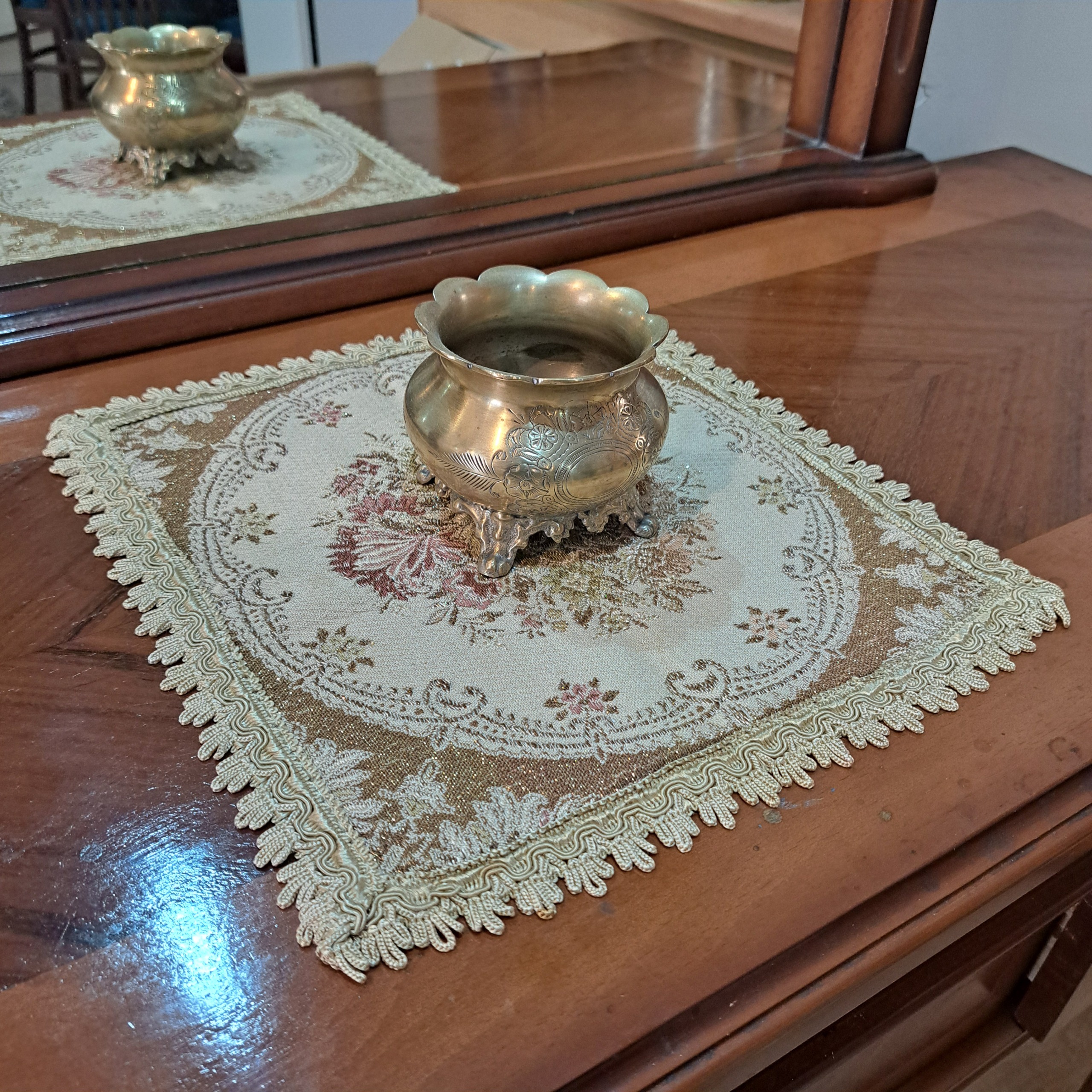 رومیزی قدیمی خارجی