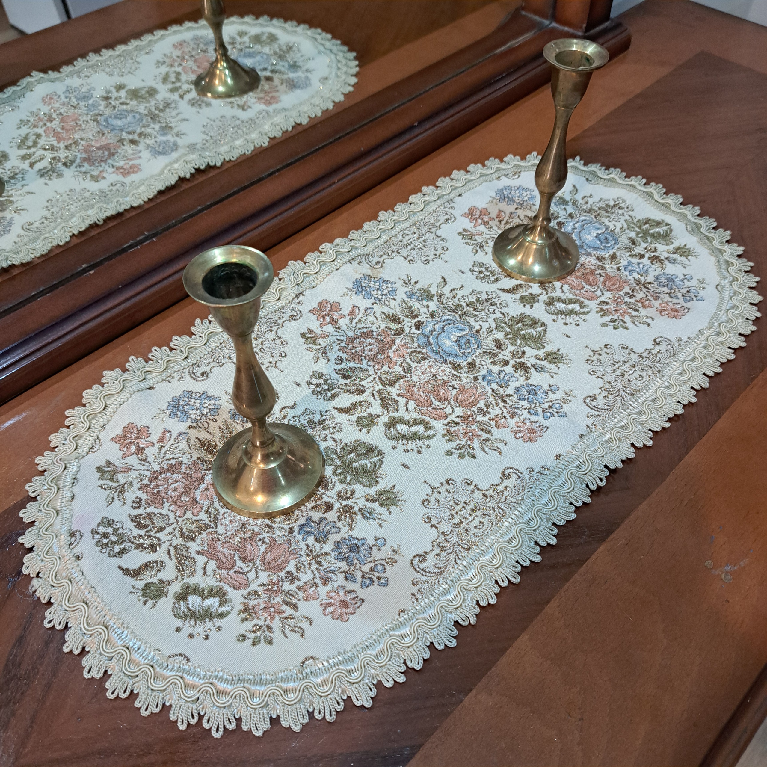 رومیزی قدیمی خارجی