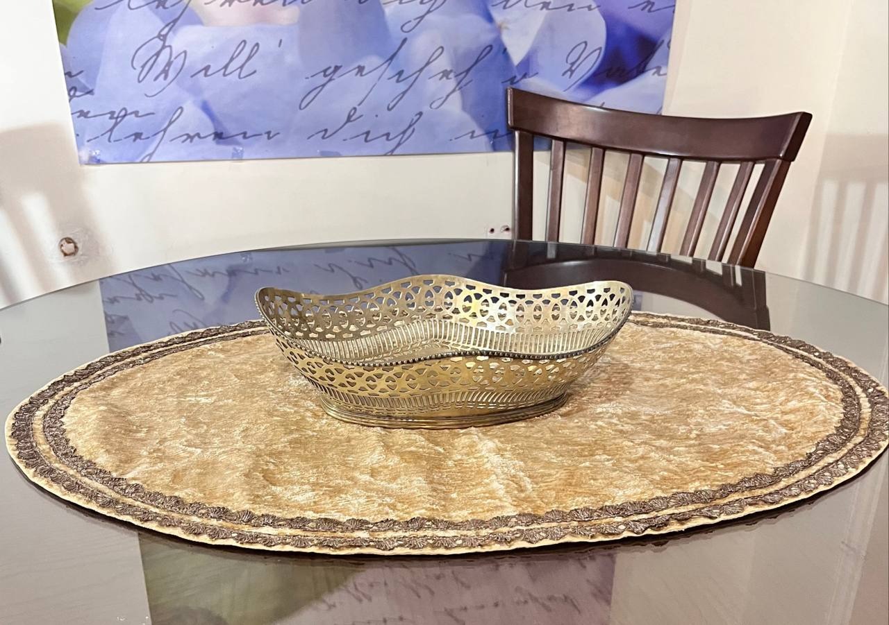رومیزی مخمل قدیمی خارجی