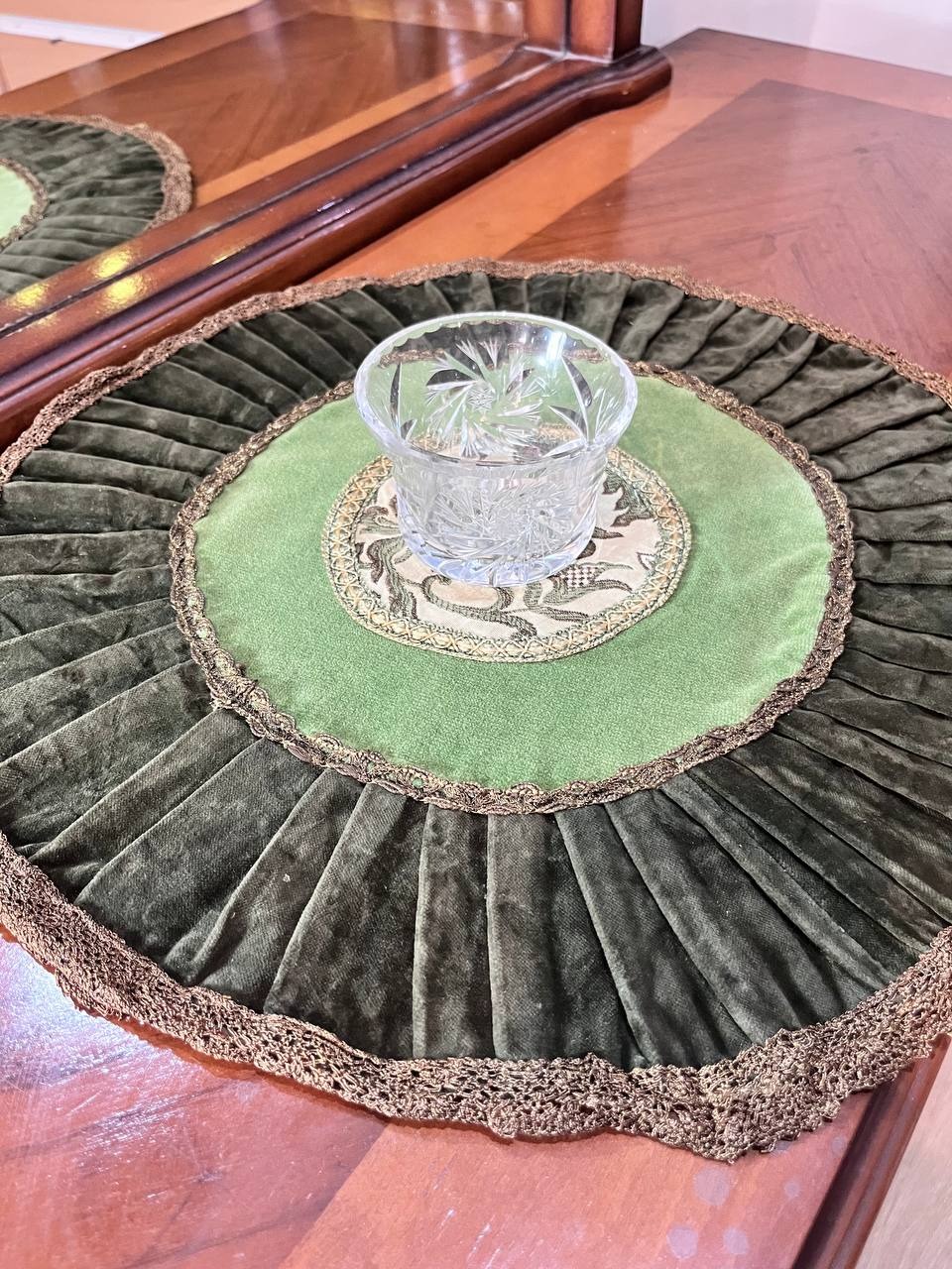 رومیزی مخمل  قدیمی خارجی