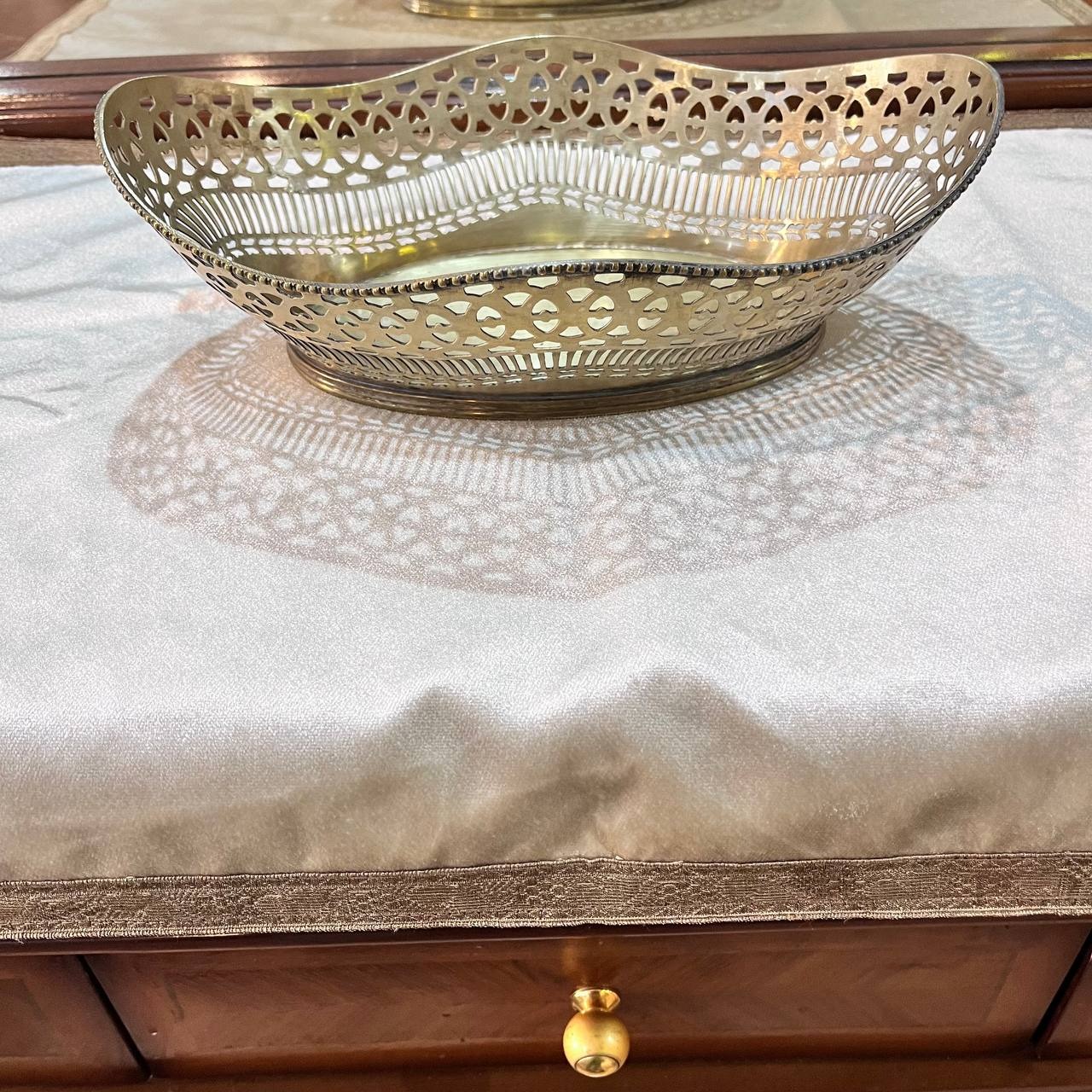 رومیزی مخمل قدیمی خارجی