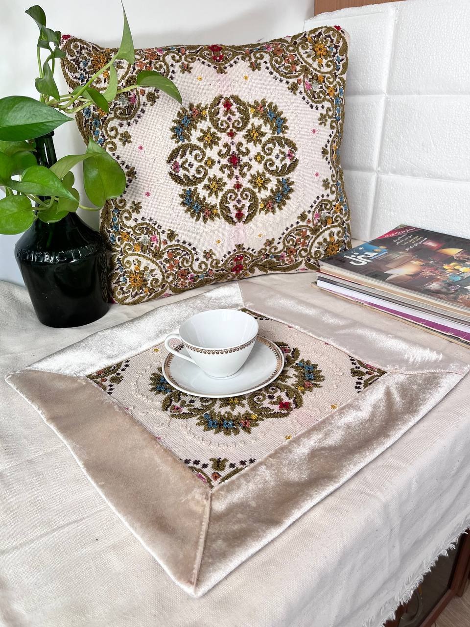 ست کوسن و رومیزی