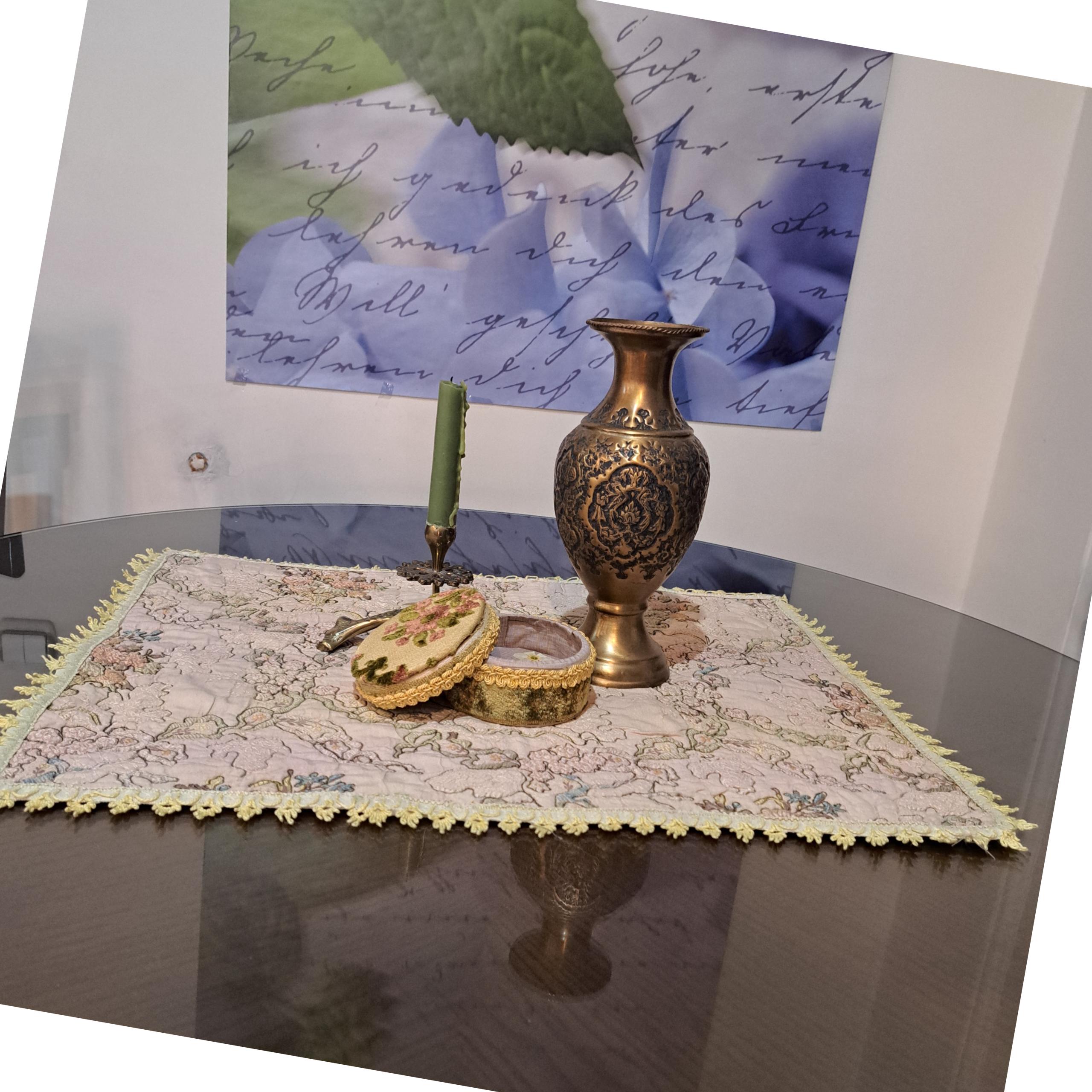 رومیزی قدیمی خارجی پنبه دوزی