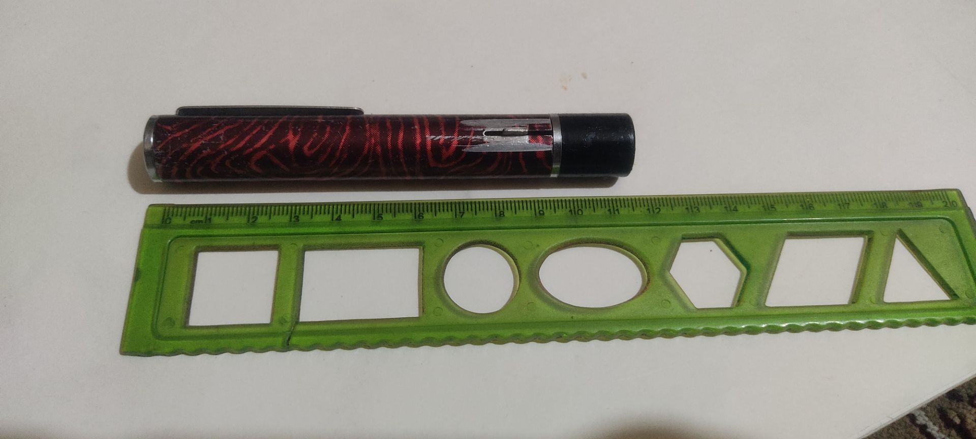 چاقو ضامن دار فنری