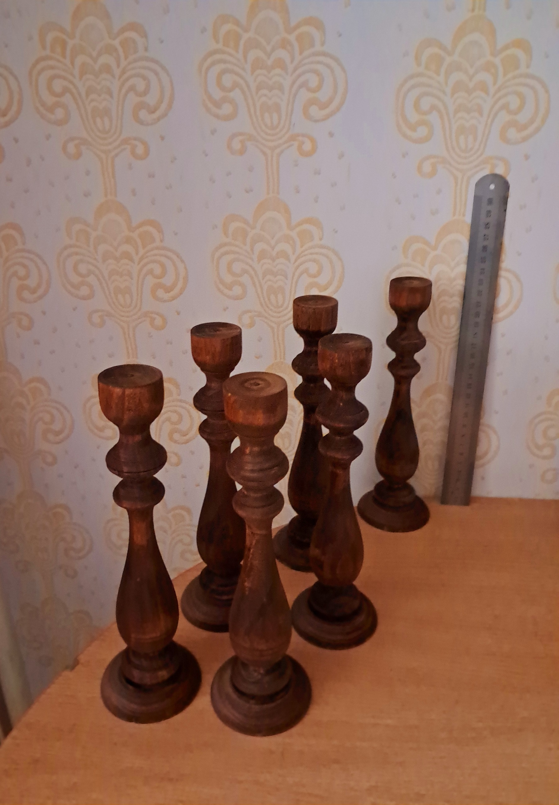 جا شمعی چوبی