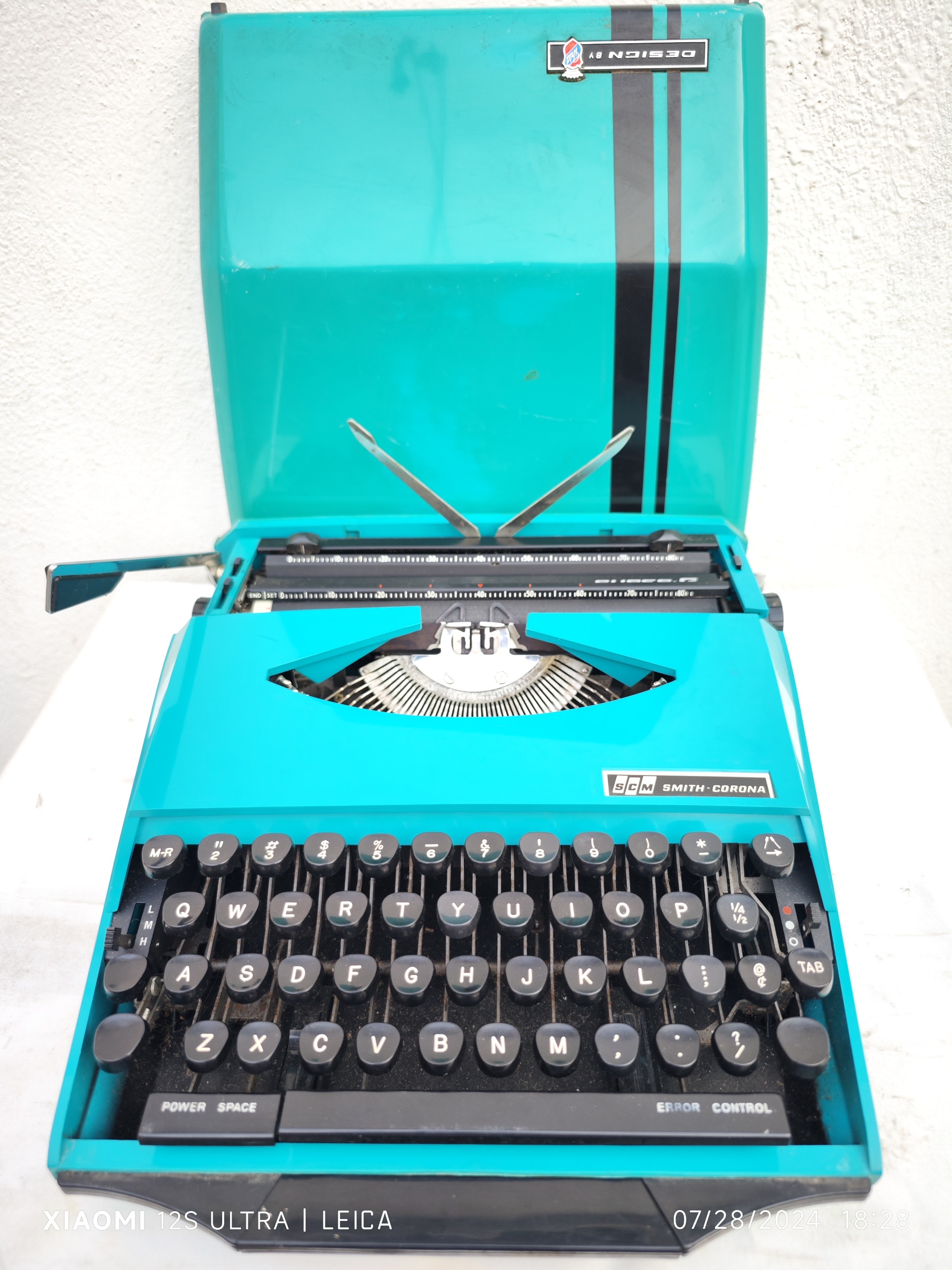 دستگاه تایپ انگلیسی اسمیت کرونا