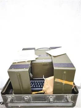 تلکس تله تایپ ماشین تایپ ارتشی آمریکایی نو