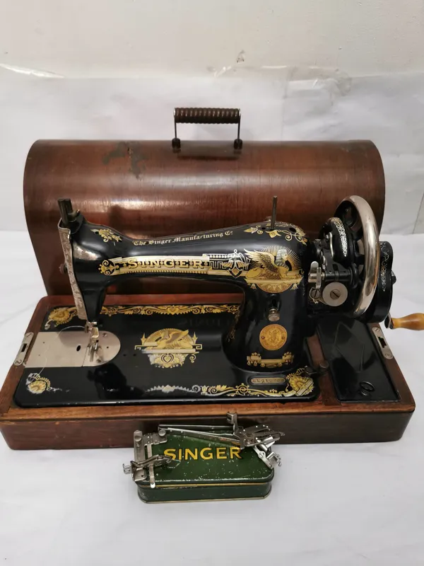 چرخ خیاطی سینگر آنتیک خاص تمیز بی نظیر