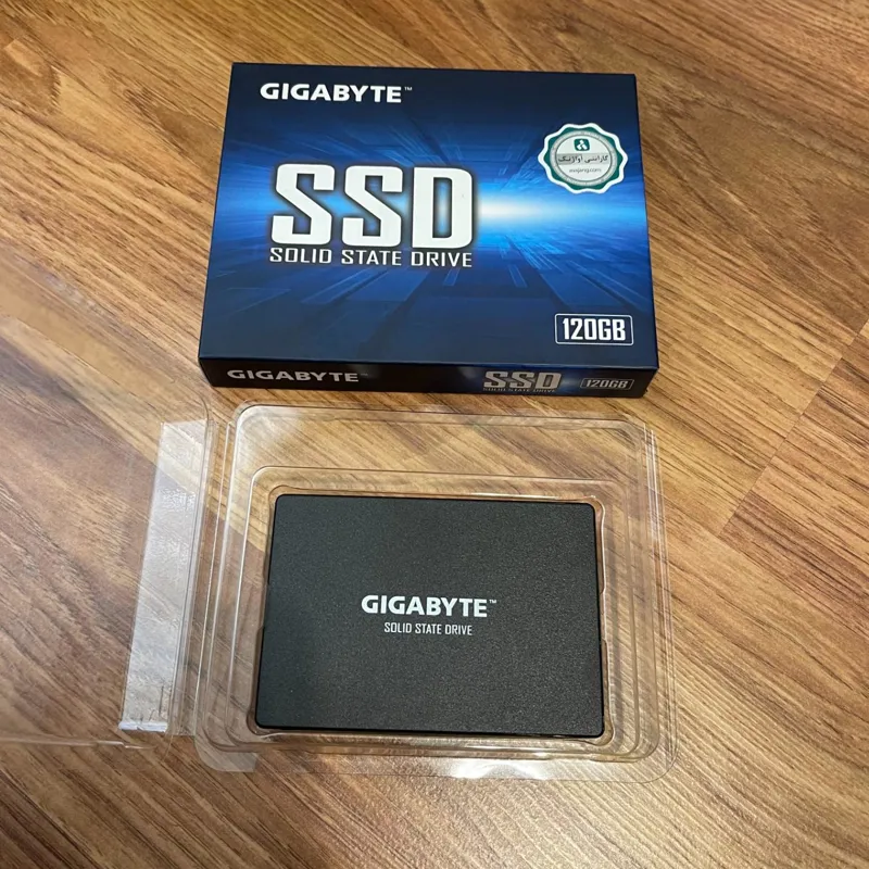 اس اس دی اینترنال گیگابایت مدل GP-GSTFS31120GNTD