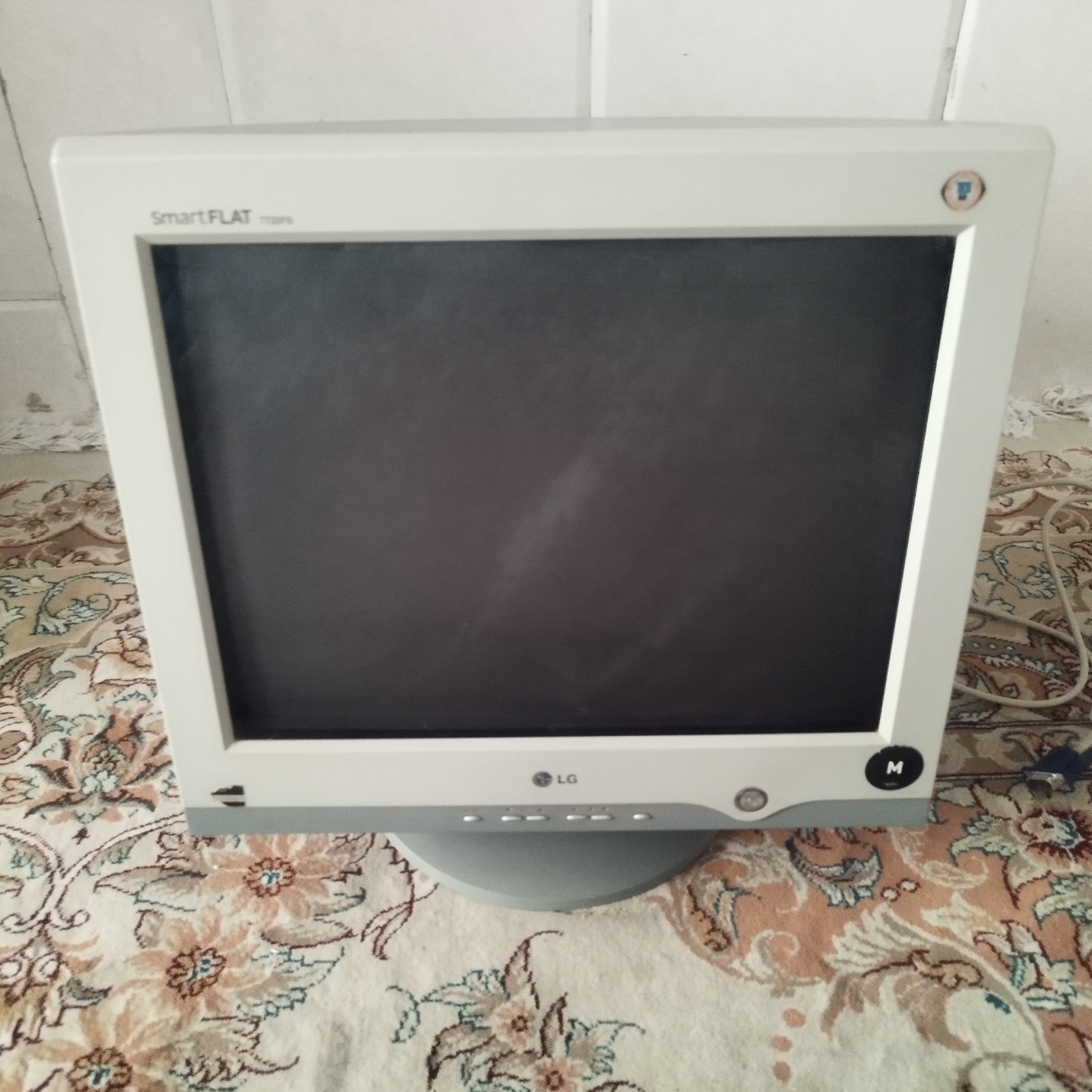 مانیتور 17 اینچ ال جی