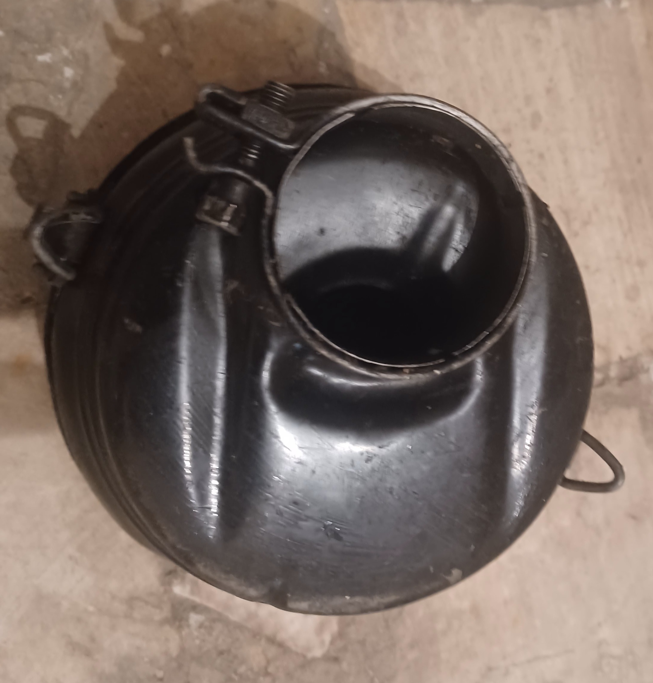 درب کاربراتور بنز 170 یا فولکس بیتل