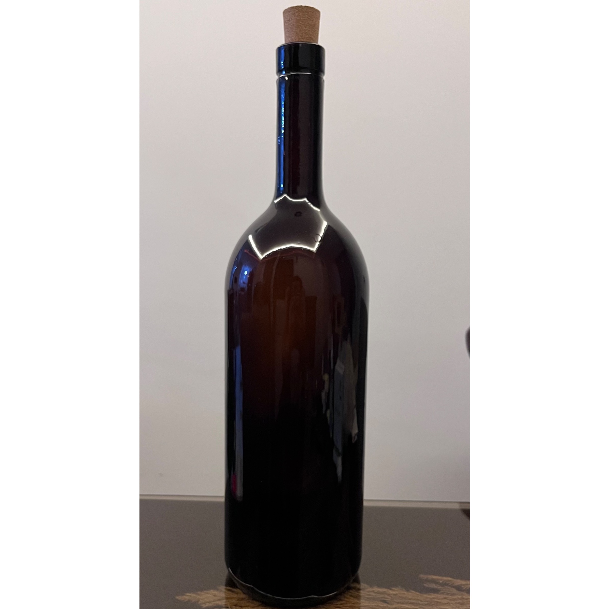 بطری شیشهای قهوهای 3 لیتری با چوب پنبه