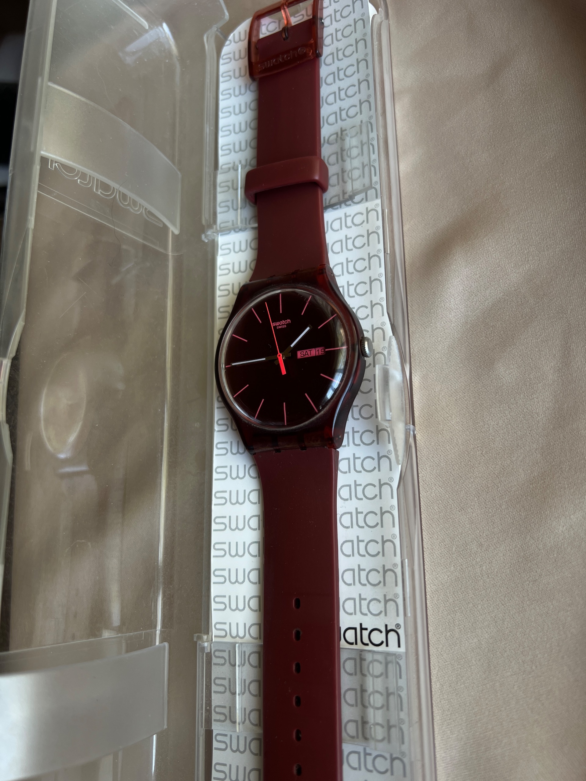 سواچ swatch SOUR 702 همراه با جعبه