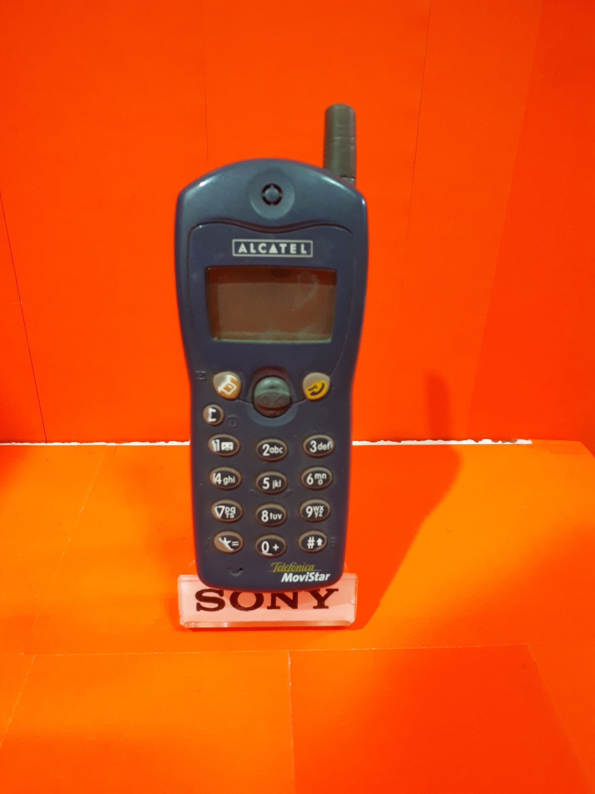 گوشی کلکسیونی الکاتل مدلone Touch300