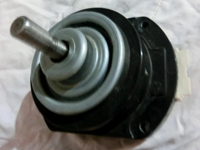 موتور فابریک 6 ولتی بخاری ژاپنی پرسی مشکی