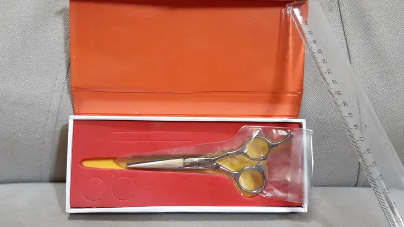 قیچی آرایشی حرفه ای تمام استیل ورژن مدل KS278-50