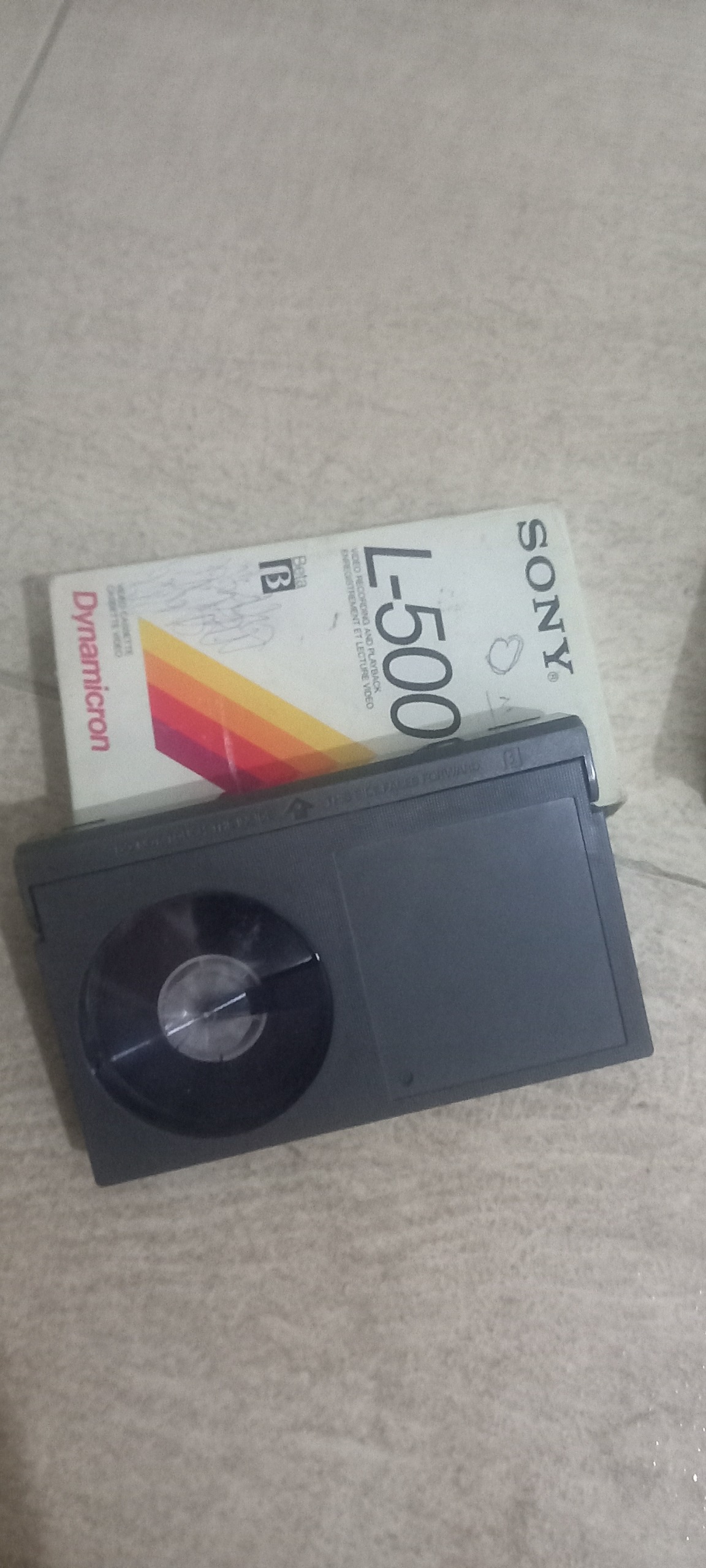 نوار ویدیو قدیمی