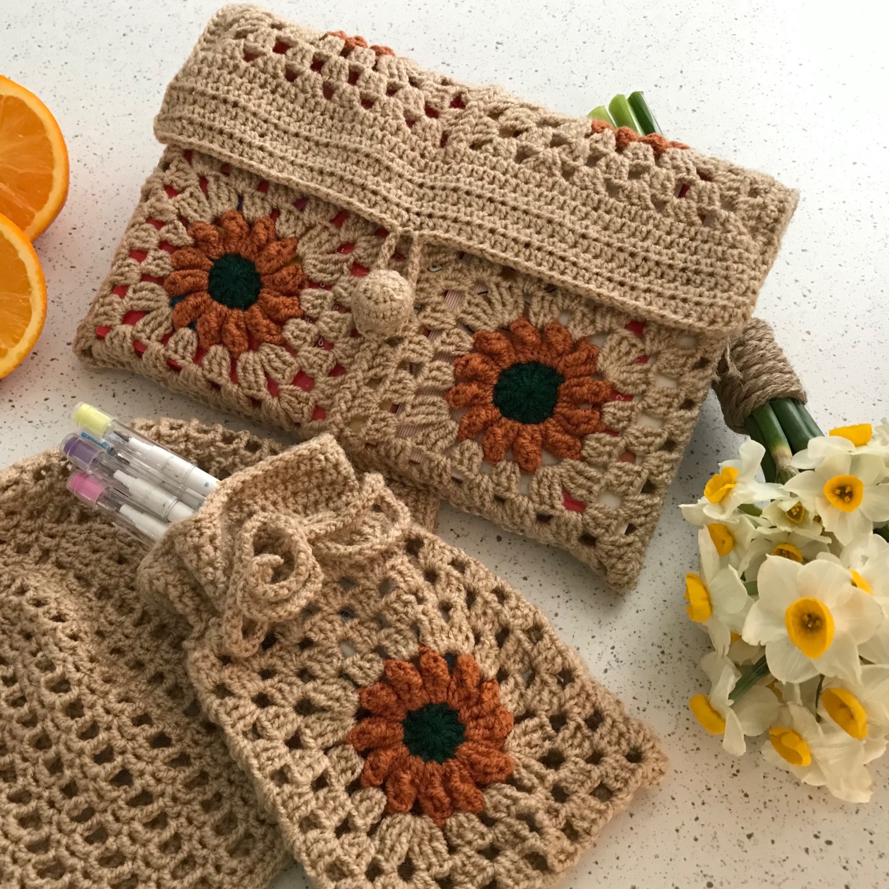 کیف کتاب قلاببافی