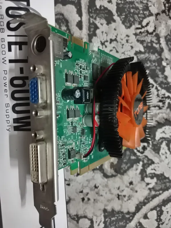 کارت گرافیک 1گیگ جیفورس 9500GT بیتی 128