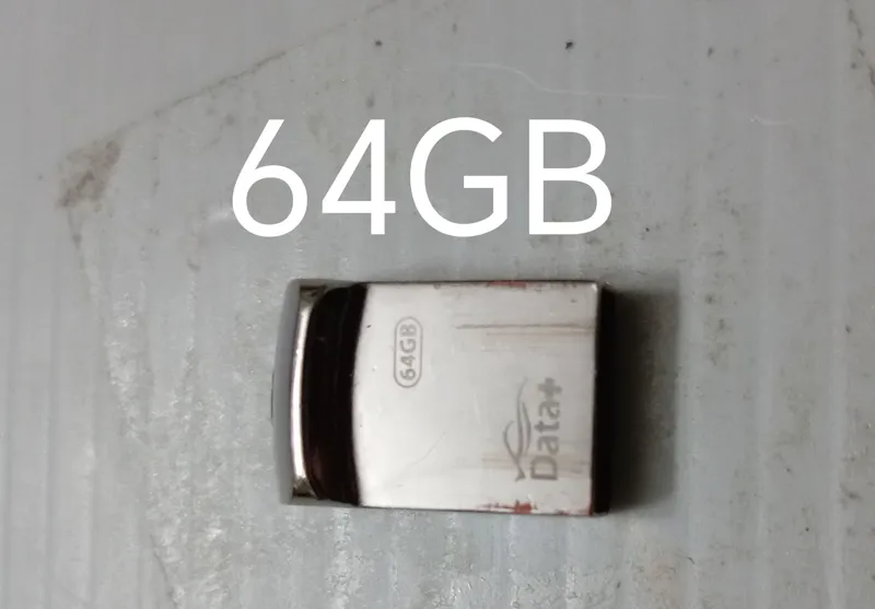 فلش مموری 64گیگ مارک DATA