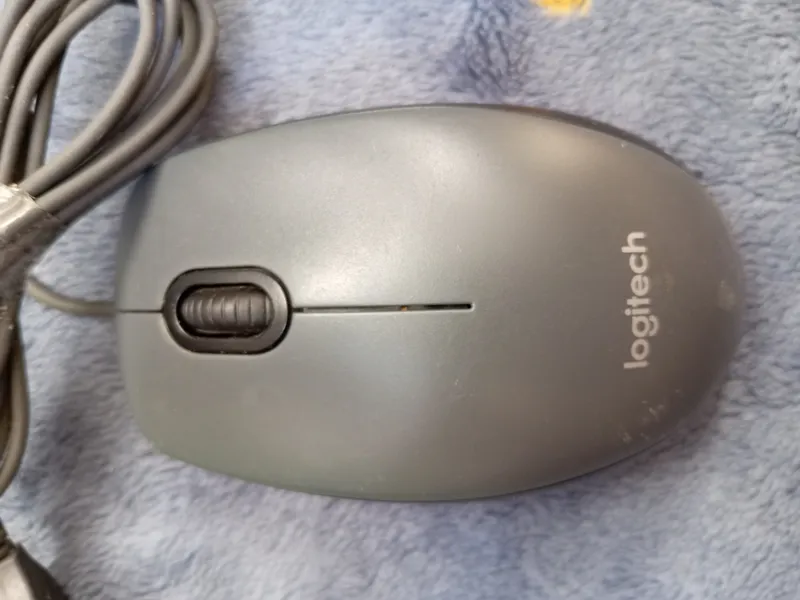 موس لاجیتک m90