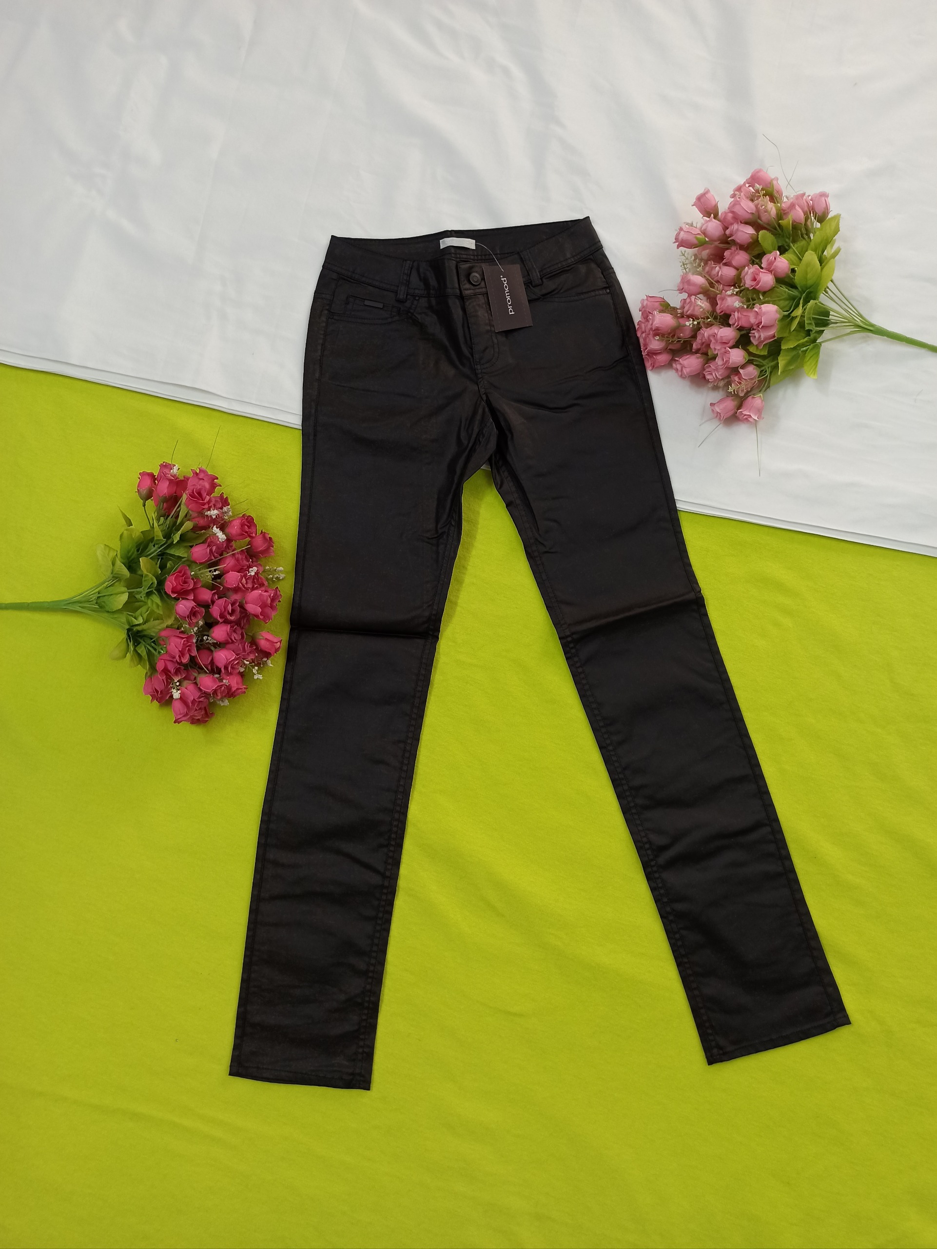 شلوار طرح چرم