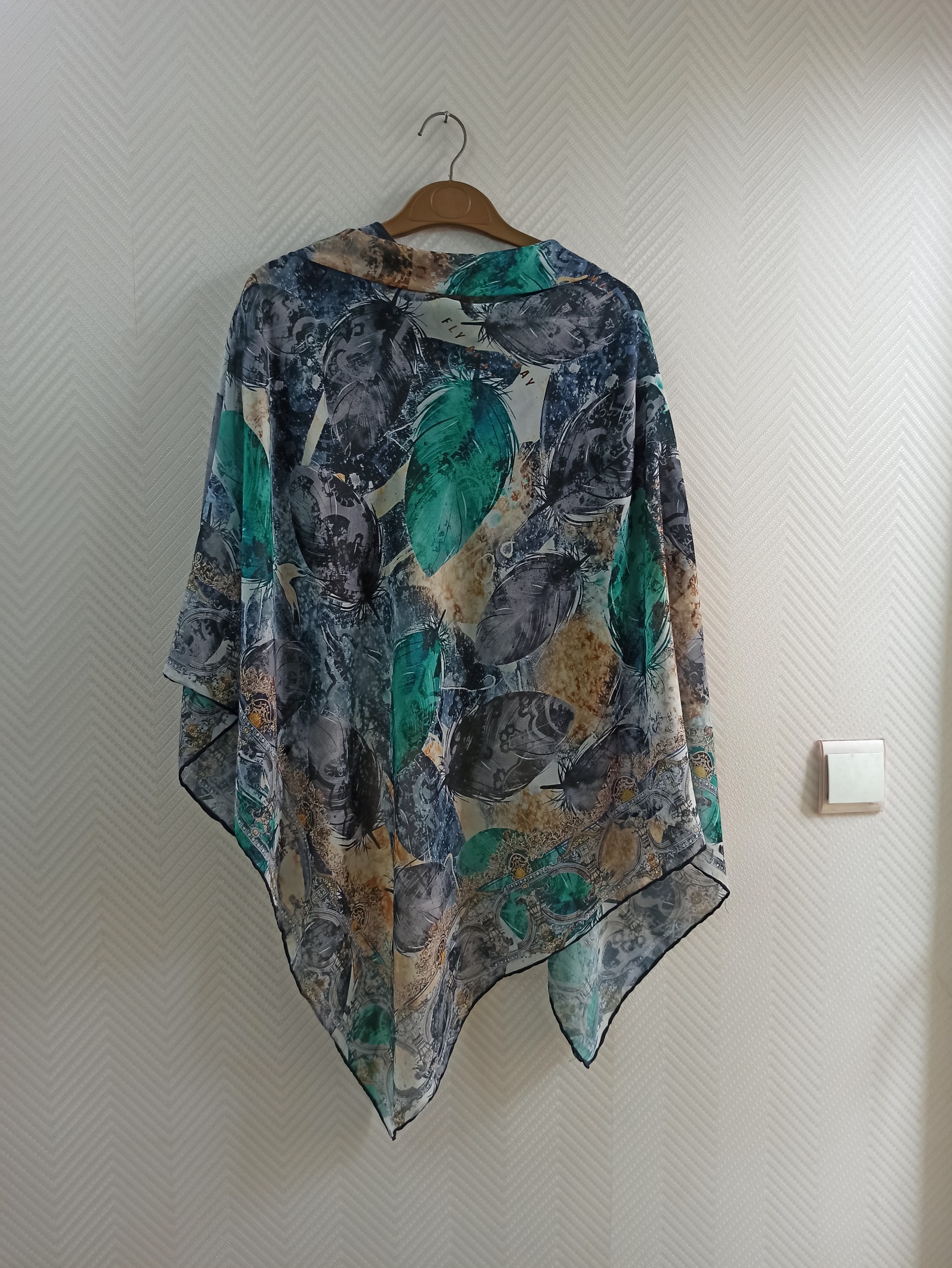 روسری نخی قواره بزرگ