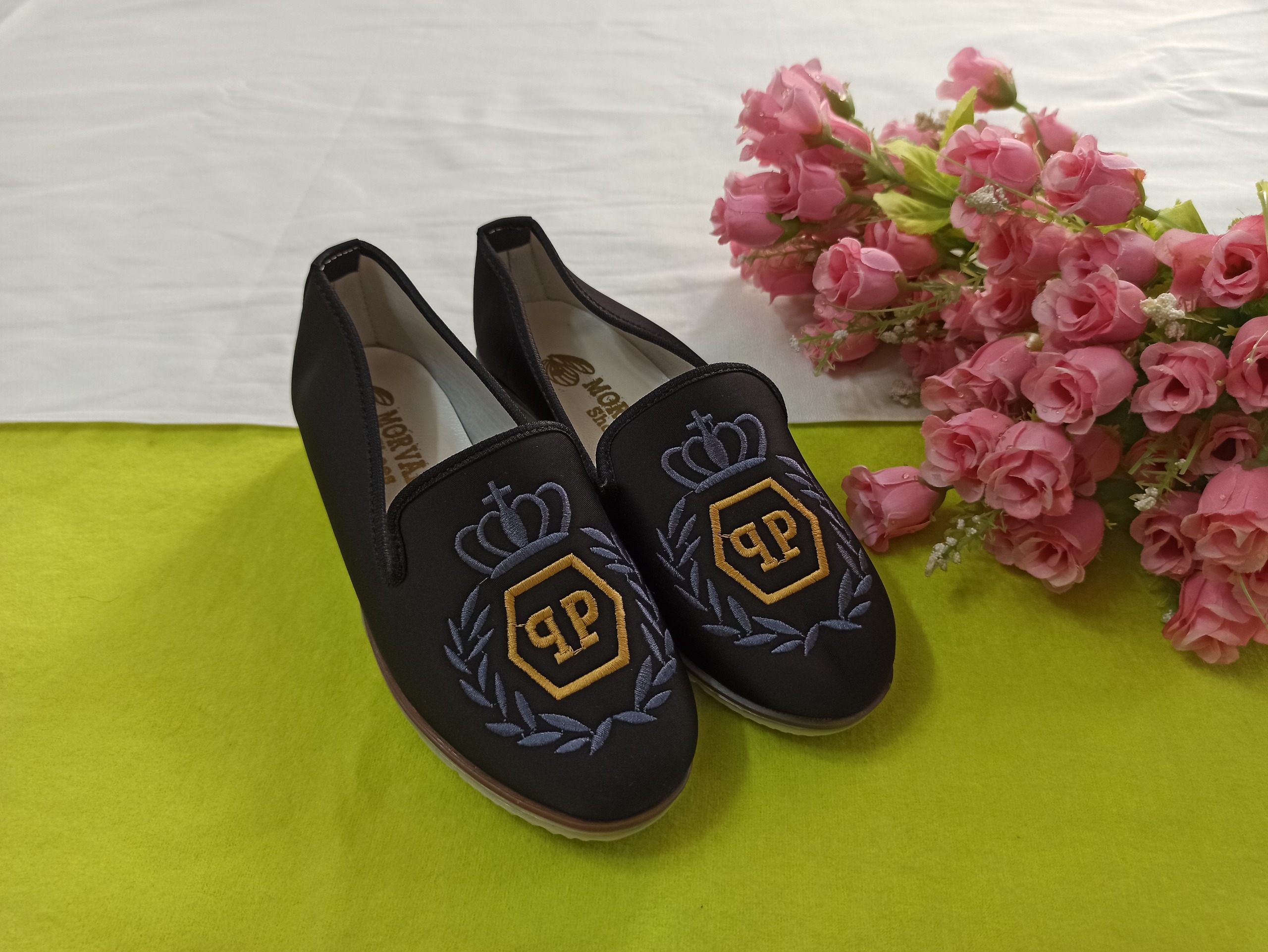 کفش راحتی کالج