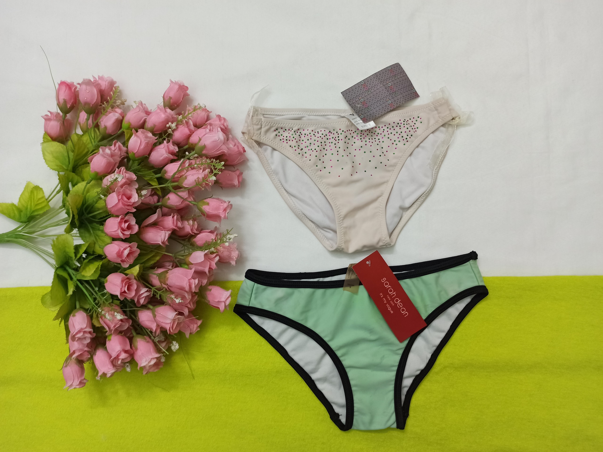 شورت دخترانه استوک