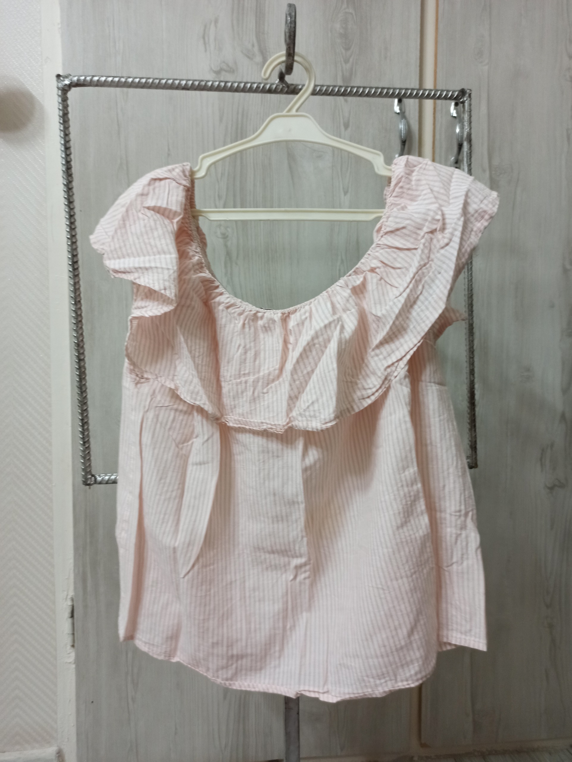 تاپ چین دار نخی