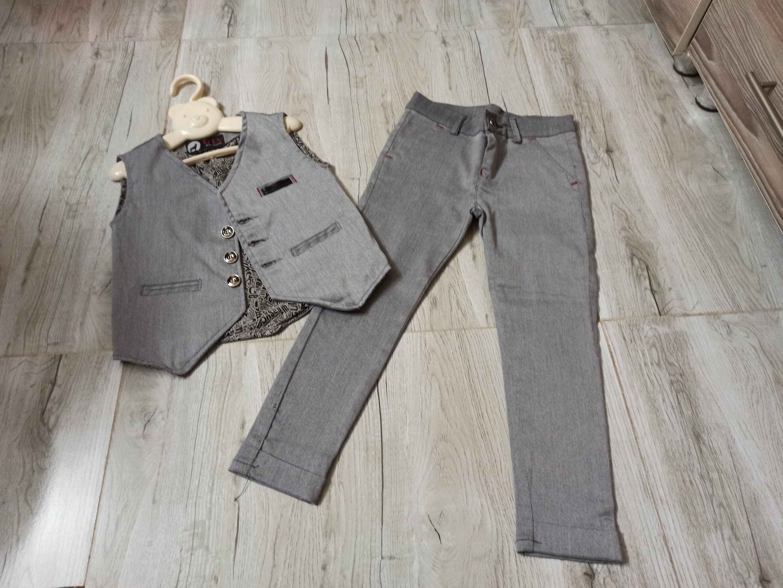 جلیقه شلوار کودک