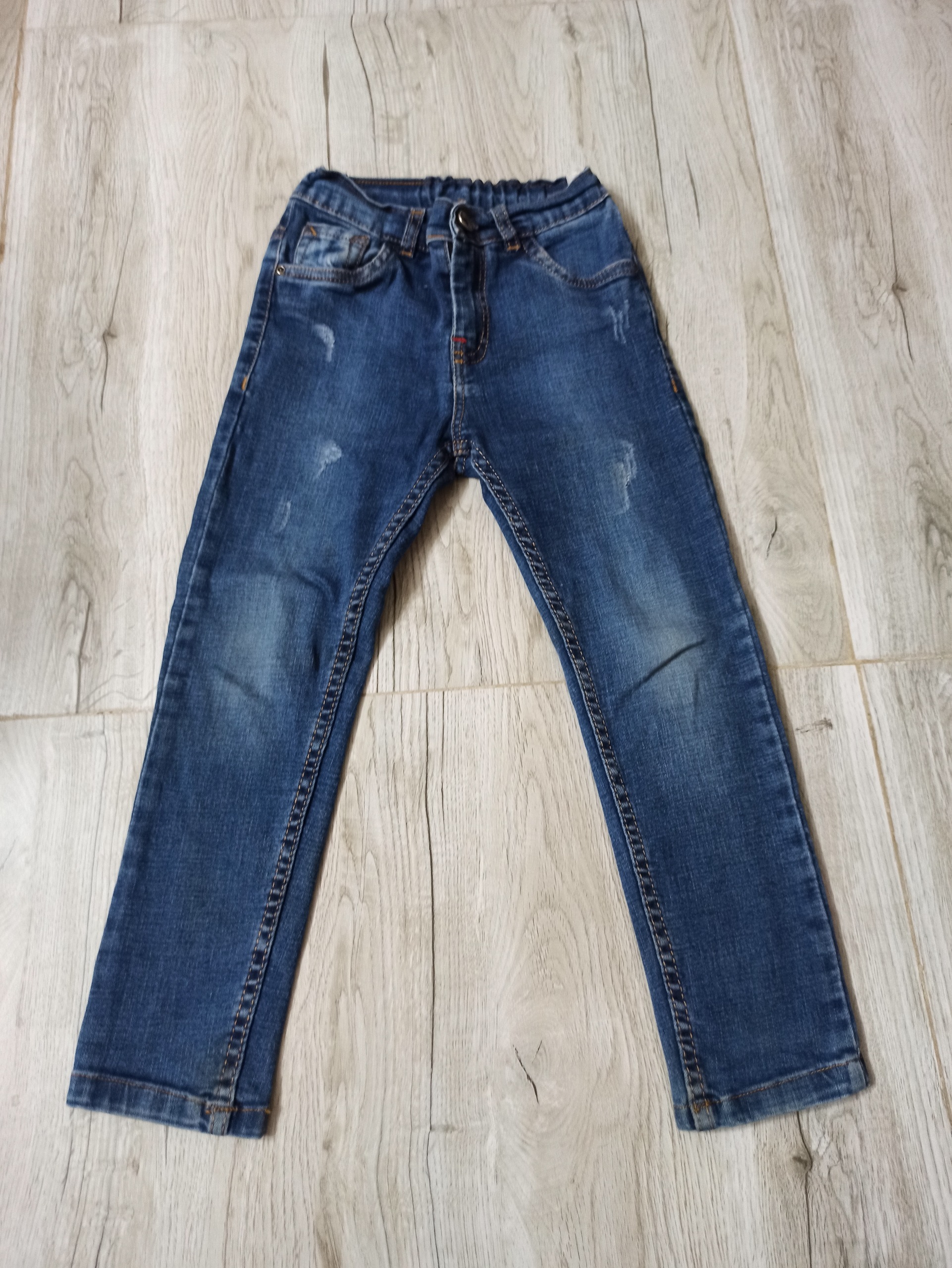 شلوار جین بچگانه