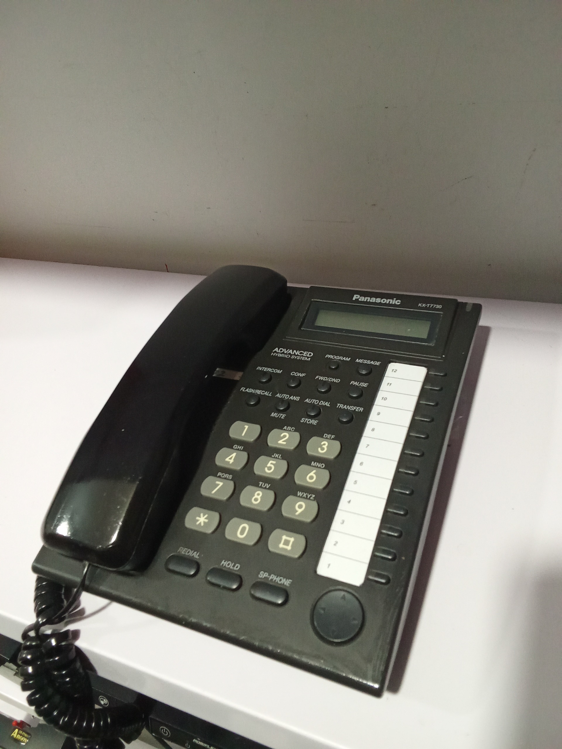 تلفن سانترال پاناسونیک KX-T7730 استوک