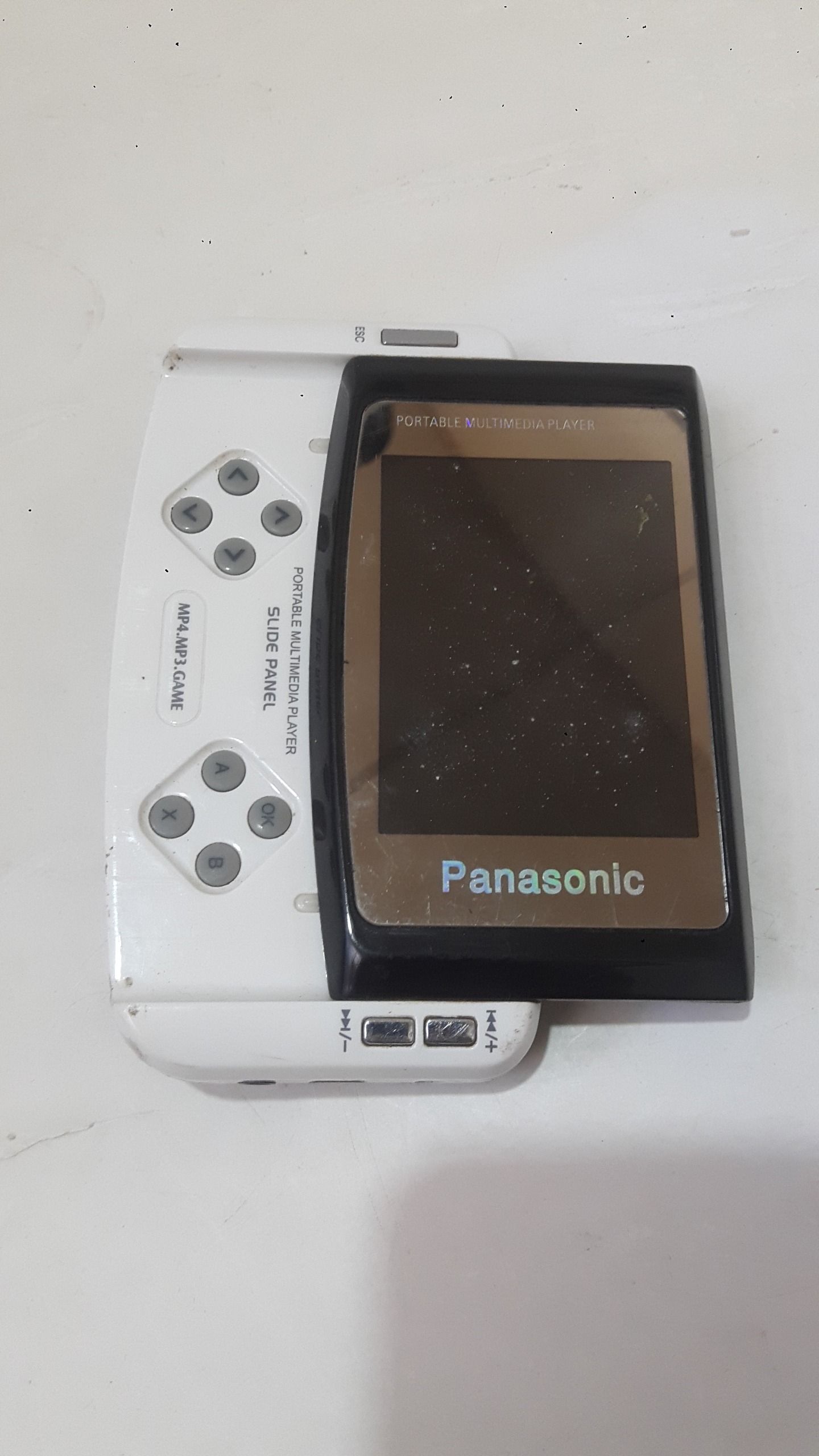 مولتی مدیاپلیرپرتابل Panasonicگیم دستیmp4