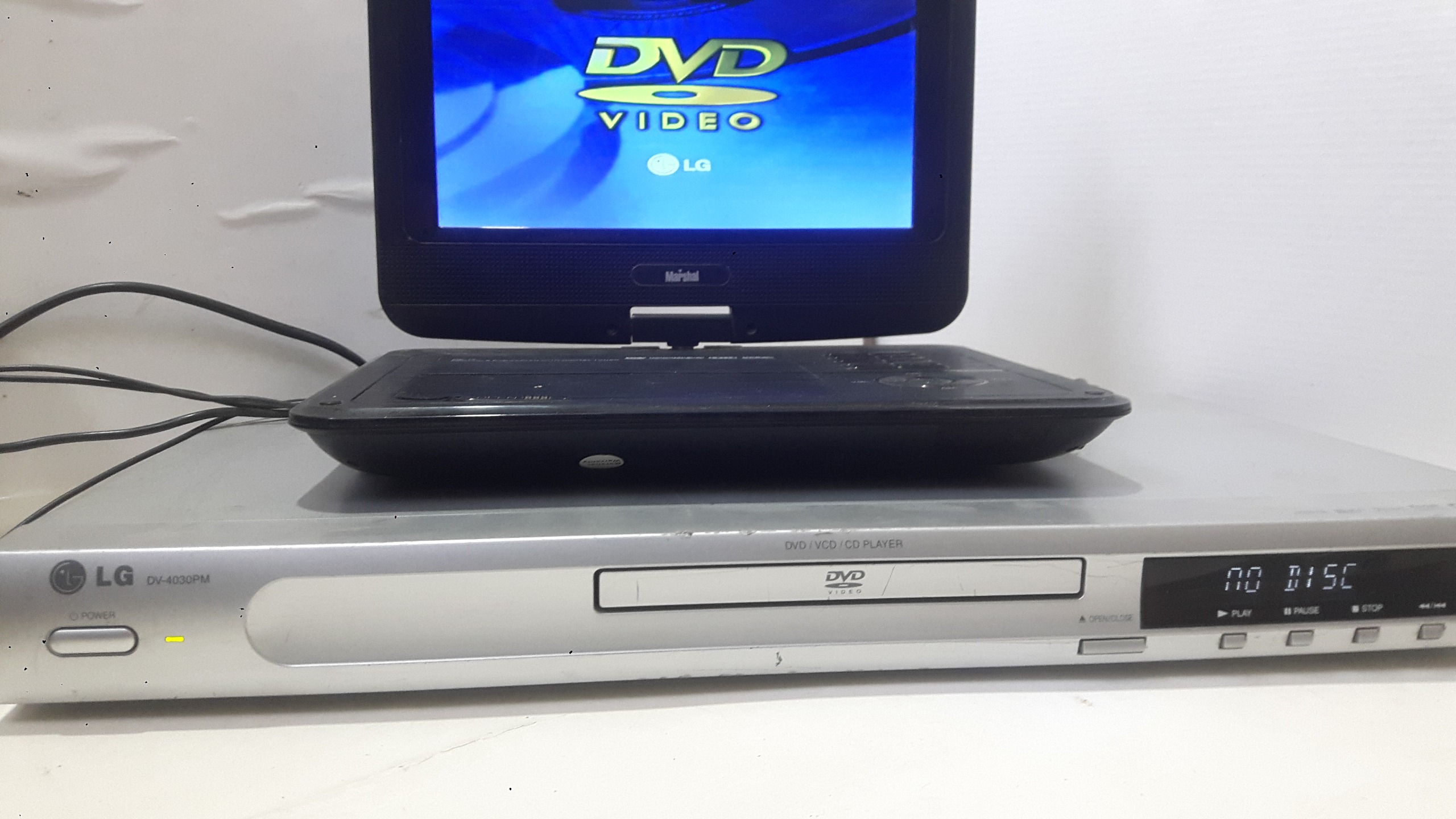 DVD پلیر LG مدل DV_4030PM توضیح دارد