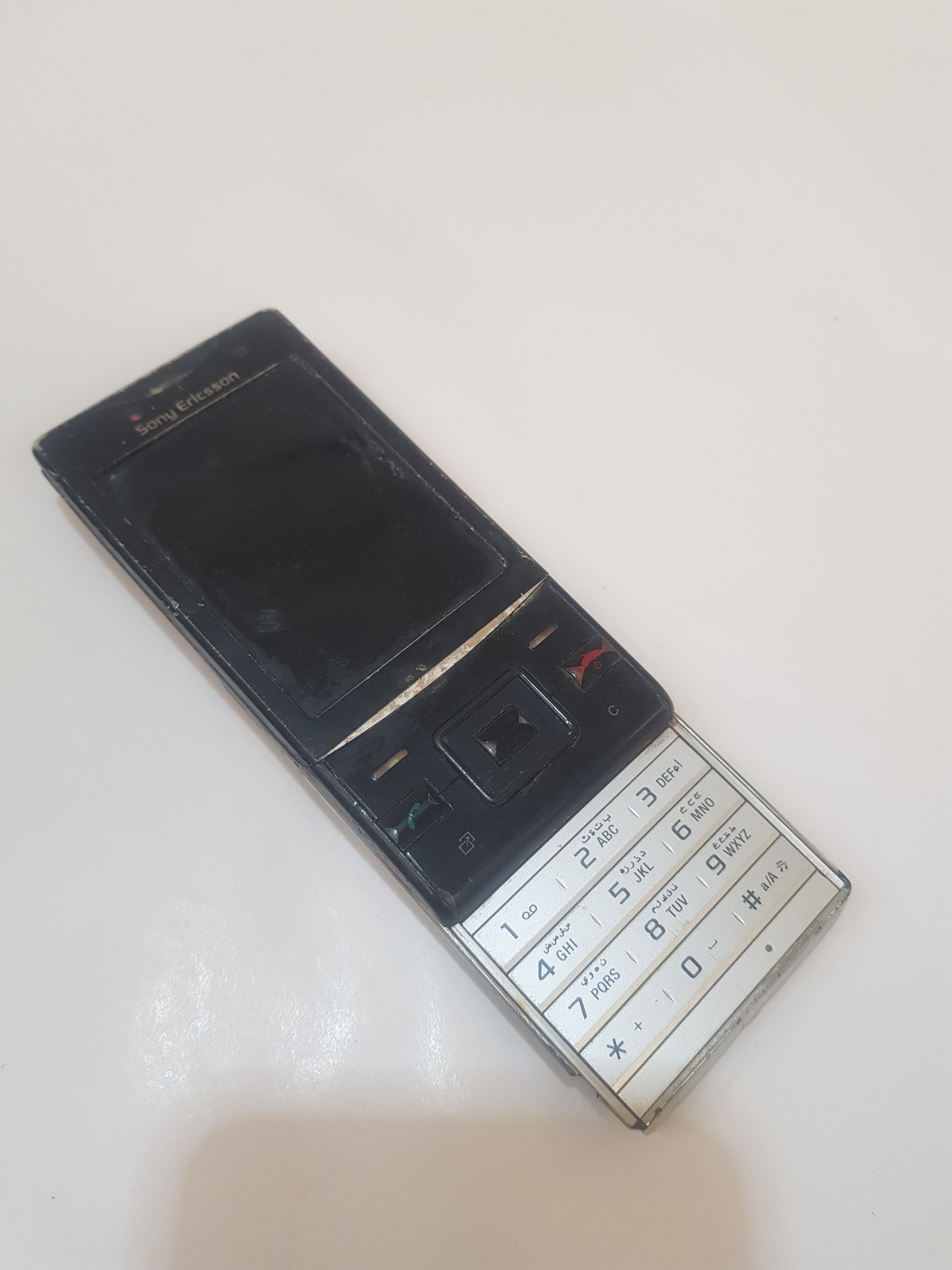 موبایل سونی اریکسون J20i هازل معیوب مطابق توضیحات